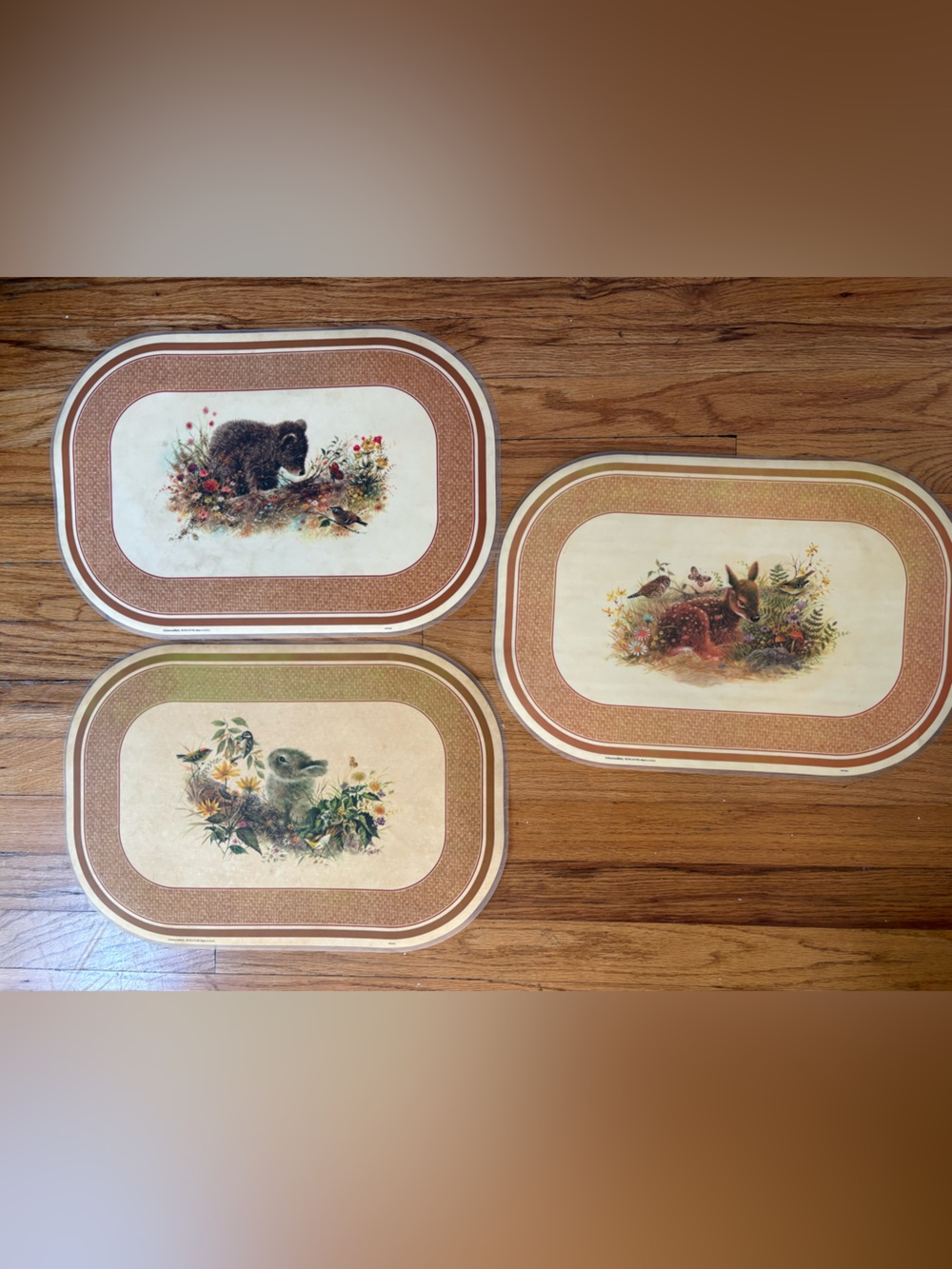 AmericaMark Set of 3 Vintage Animal Floral Placemats - Brown & Cream